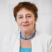 Попова Александра Эммануиловна, невролог