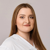Елисеева Ульяна Юрьевна, стоматолог-терапевт
