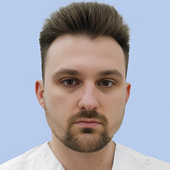 Стародуб Владислав Игоревич, стоматолог-терапевт