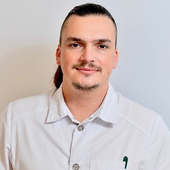 Савченко Александр Анатольевич, стоматолог-хирург