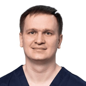 Смагин Руслан Матвеевич, стоматолог-терапевт