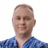 Смирнов Иван Альбертович, хирург