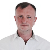 Виерд Эдуард Александрович, мануальный терапевт