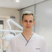 Саенко Илья Николаевич, стоматолог-терапевт