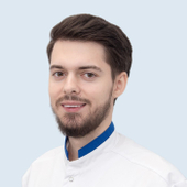 Жаров Денис Александрович, стоматолог-терапевт