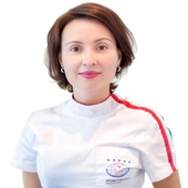 Клинг Елена Владимировна, стоматолог-терапевт