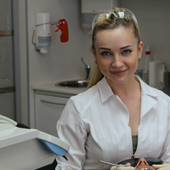 Шмакова-Афанасьева Ксения Евгеньевна, стоматолог-терапевт