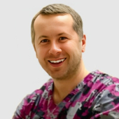 Кац Адам Александрович, стоматолог-терапевт