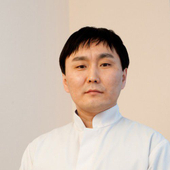 Баиров Саян Сергеевич, гинеколог