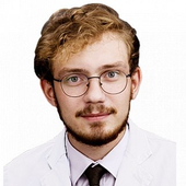 Гурьянов Роберт Андреевич, пластический хирург