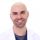 Шерер Макс-Адам, пластический хирург