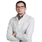 Остриков Роман Валерьевич, психиатр