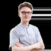 Вялкин Дмитрий Сергеевич, стоматолог-терапевт