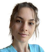 Золотарева Александра Дмитриевна, остеопат