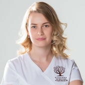 Дворянинова Ирина Евгеньевна, врач-косметолог