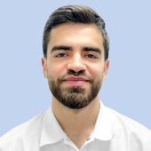 Машко Павел Владимирович, стоматолог-терапевт