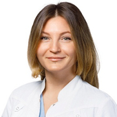 Лоншакова Екатерина Олеговна, массажист