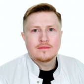 Корнеенков Олег Игоревич, травматолог