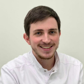 Груздев Павел Сергеевич, стоматолог-ортопед