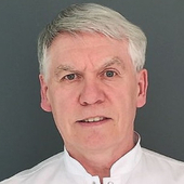 Ткачев Андрей Владимирович, стоматолог-хирург