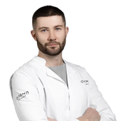 Шаров Илья Андреевич, пластический хирург