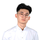 Мухамеджанов Азиз Ермекович, стоматолог-хирург