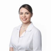 Драгунова Светлана Геннадьевна, стоматолог-хирург