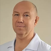 Ахмеджанов Роберт Савильевич, офтальмолог