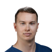 Бахтин Дмитрий Геннадьевич, имплантолог