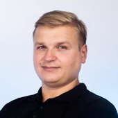 Зубков Владимир Вячеславович, стоматолог-терапевт