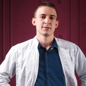 Шевлюга Дмитрий Геннадьевич, стоматолог-терапевт