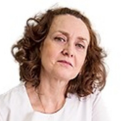 Ишханова Анжела Вячеславовна, стоматолог-хирург