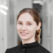 Зверева Юлия Фанильевна, стоматолог-терапевт