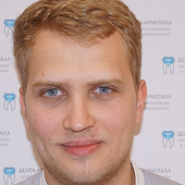 Малов Александр Владимирович, стоматолог-терапевт