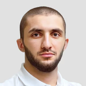 Темирлан Артурович Хежев, детский стоматолог