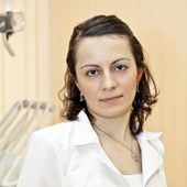 Григорян Арус Георгиевна, стоматолог-терапевт