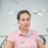Попова Элина Дамировна, стоматолог-терапевт