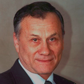 Эзрохин Владимир Михайлович, пластический хирург