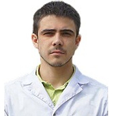 Фирсов Александр Сергеевич, офтальмолог-хирург