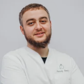 Мамбетов Эдуард Анатольевич, стоматолог-ортопед