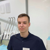 Черноштанов Сергей Сергеевич, стоматолог-терапевт