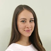 Корсакова Алина Игоревна, стоматолог-терапевт