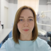 Серова Александра Алексеевна, стоматолог-терапевт