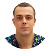 Пантелеенко Денис Александрович, стоматолог-терапевт