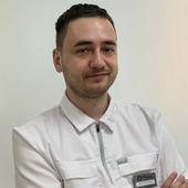 Адмаев Егор Вячеславович, стоматолог-терапевт