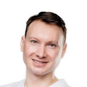 Щастливый Денис Владимирович, стоматолог-терапевт