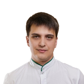 Енгоян Артур Зограбович, стоматолог-хирург