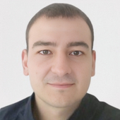 Озов Азамат Русланович, стоматолог-терапевт