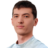 Пивень Ярослав Владимирович, имплантолог