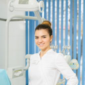 Парчиева Элина Беслановна, стоматолог-терапевт